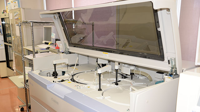 臨床化学自動分析装置